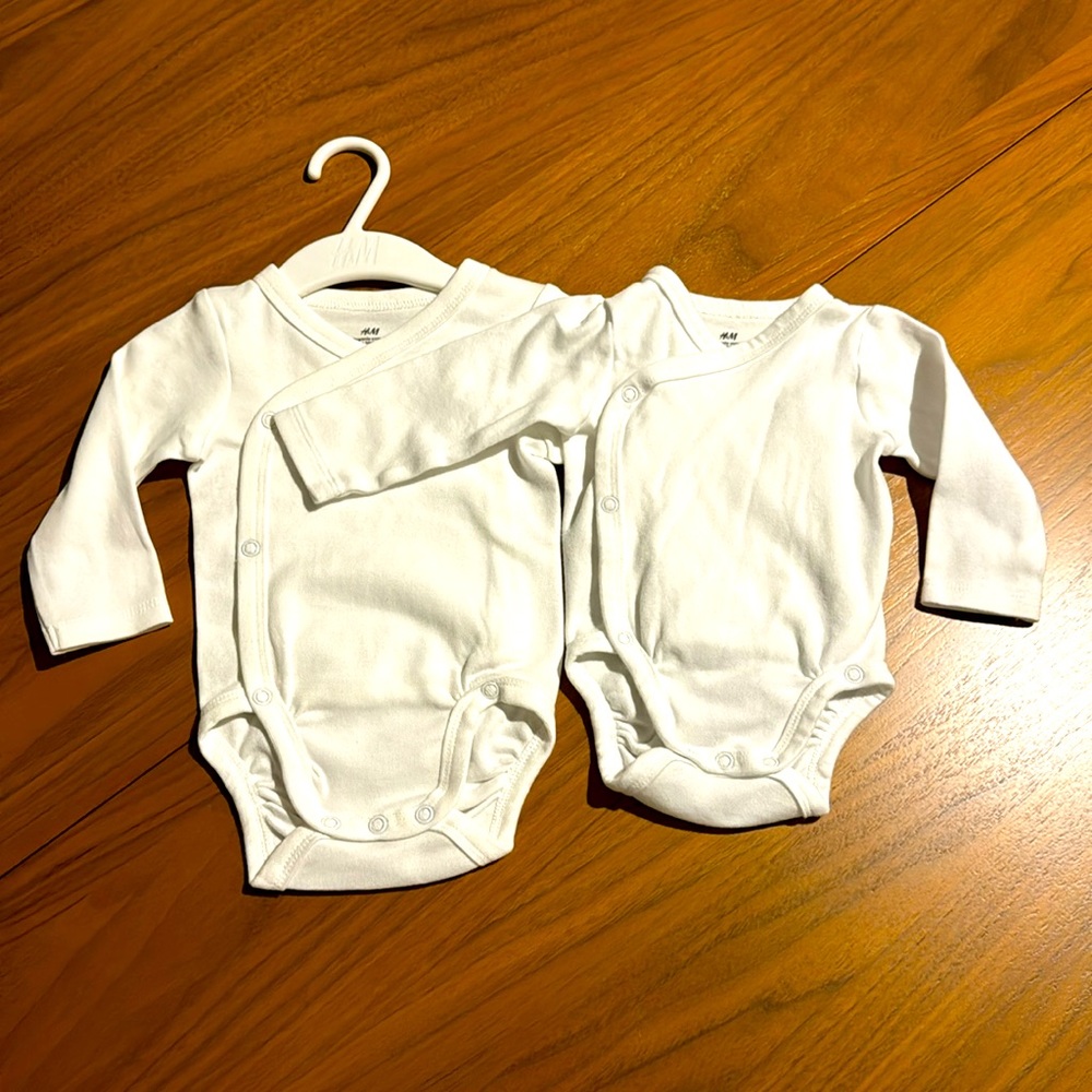 H&M Onsies Newborn